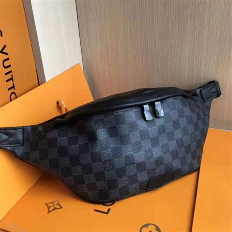 lv bumbag men